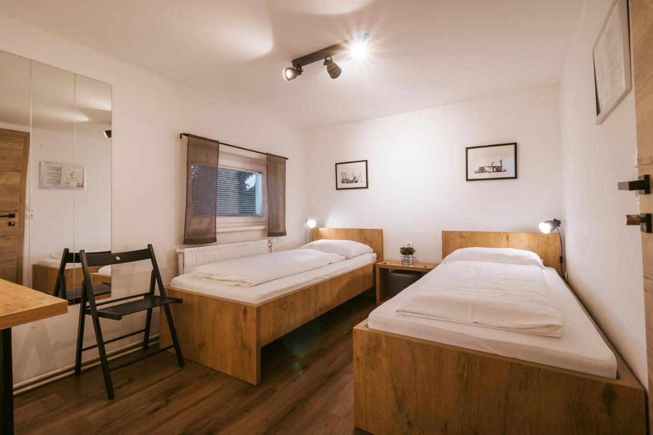 Pri Karlu Rooms & More Marburgo Esterno foto